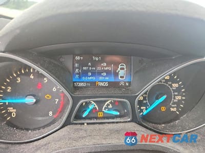 Zdjęcie 9 z 13 samochodu: 2019 FORD ESCAPE SE VIN:1FMCU0GD8KUB13082 - miniatura