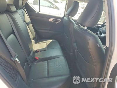 Zdjęcie 10 z 12 samochodu: 2012 LEXUS CT 200 VIN:JTHKD5BH3C2077207 - miniatura