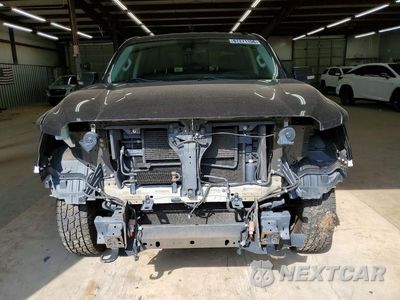 Piąte zdjęcie samochodu w środku: 2017 NISSAN TITAN S VIN:1N6AA1EJ7HN536612 - miniatura