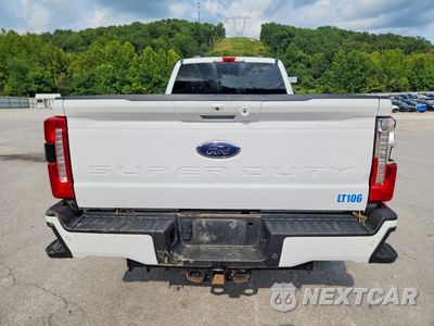Zdjęcie 6 z 12 samochodu: 2023 FORD F350 SUPER DUTY VIN:1FT8W3BT5PEC54830 - miniatura