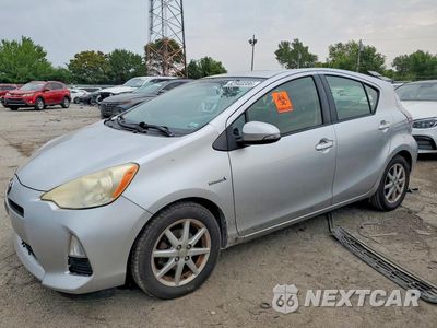 2012 TOYOTA PRIUS C THREE JTDKDTB32C1505977 - główne zdjęcie licytacji z USA - miniatura