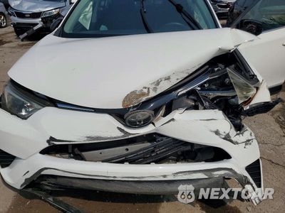Zdjęcie 12 z 13 samochodu: 2017 TOYOTA RAV4 LE VIN:JTMZFREV2HJ719108 - miniatura