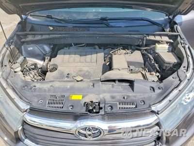 Zdjęcie 12 z 13 samochodu: 2015 TOYOTA HIGHLANDER LE PLUS VIN:5TDBKRFH9FS180010 - miniatura