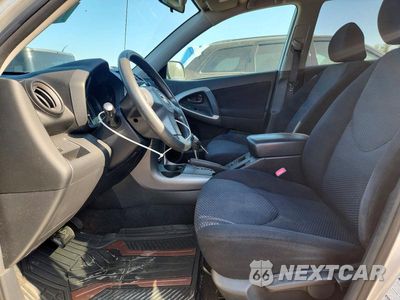 Zdjęcie 7 z 12 samochodu: 2008 TOYOTA RAV4 SPORT VIN:JTMBD32V186088556 - miniatura