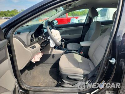 Zdjęcie 7 z 12 samochodu: 2020 HYUNDAI ELANTRA SEL VIN:5NPD84LF0LH633249 - miniatura