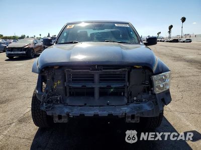 Piąte zdjęcie samochodu w środku: 2017 RAM 1500 ST VIN:1C6RR7FT9HS565930 - miniatura