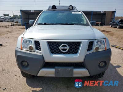 Piąte zdjęcie samochodu w środku: 2011 NISSAN XTERRA X VIN:5N1AN0NW5BC523935 - miniatura
