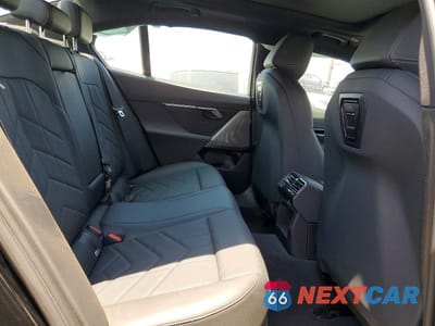 Zdjęcie 10 z 12 samochodu: 2024 BMW 530 I VIN:WBA43FJ03RCR22054 - miniatura