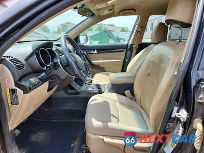 Zdjęcie 7 z 12 samochodu: 2011 KIA SORENTO LX VIN:5XYKTCA18BG031518 - miniatura
