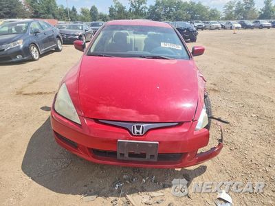 Piąte zdjęcie samochodu w środku: 2005 HONDA ACCORD LX VIN:1HGCM72595A024366 - miniatura