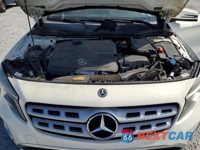 Zdjęcie 12 z 13 samochodu: 2018 MERCEDES-BENZ GLA 250 VIN:WDCTG4EB7JJ478030 - miniatura