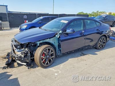 2026 BMW 228 WBA83GG02T7S99878 - główne zdjęcie licytacji z USA - miniatura