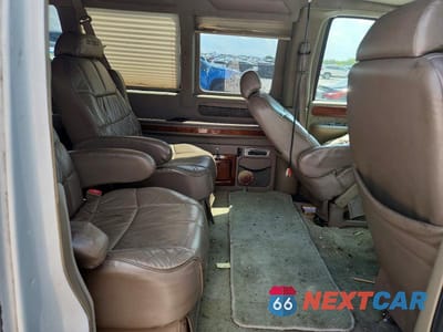 Zdjęcie 11 z 13 samochodu: 2001 GMC SAVANA RV G1500 VIN:1GDFG15R911126321 - miniatura