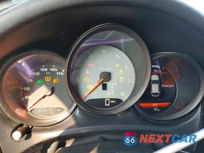 Zdjęcie 9 z 12 samochodu: 2016 PORSCHE MACAN S VIN:WP1AB2A54GLB54853 - miniatura