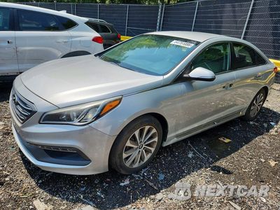 2015 HYUNDAI SONATA SPORT 5NPE34AF1FH090228 - główne zdjęcie licytacji z USA - miniatura