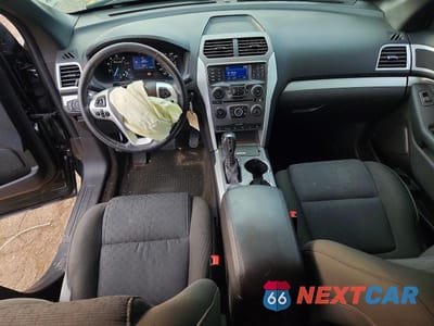Zdjęcie 8 z 14 samochodu: 2015 FORD EXPLORER XLT VIN:1FM5K8D85FGC48111 - miniatura
