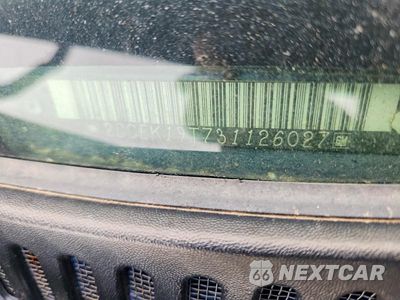 Zdjęcie 12 z 12 samochodu: 2003 CHEVROLET SILVERADO K1500 VIN:2GCEK19T731126027 - miniatura