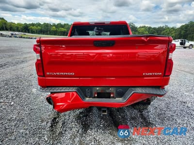 Zdjęcie 6 z 12 samochodu: 2022 CHEVROLET SILVERADO LTD K1500 CUSTOM VIN:3GCPYBEK4NG172998 - miniatura
