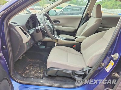 Zdjęcie 7 z 12 samochodu: 2017 HONDA HR-V LX VIN:3CZRU5H39HG701774 - miniatura