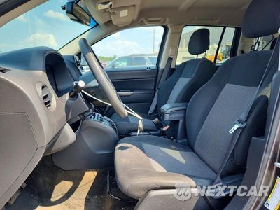 Zdjęcie 7 z 13 samochodu: 2016 JEEP COMPASS SPORT VIN:1C4NJDBB0GD686729 - miniatura