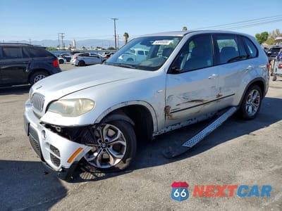 2011 BMW X5 XDRIVE50I 5UXZV8C51BL418209 - główne zdjęcie licytacji z USA - miniatura
