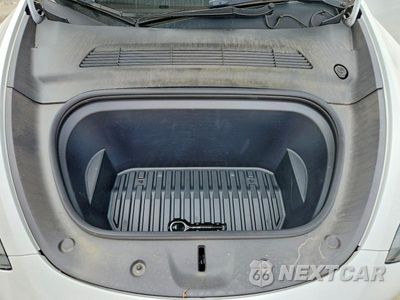 Zdjęcie 11 z 12 samochodu: 2022 TESLA MODEL Y VIN:7SAYGDEF7NF516404 - miniatura