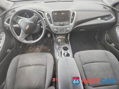 Zdjęcie 8 z 12 samochodu: 2016 CHEVROLET MALIBU LT VIN:1G1ZF5SX2GF201671 - miniatura