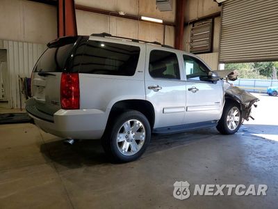 Trzecie zdjęcie samochodu z tyłu: 2011 GMC YUKON SLT VIN:1GKS1CE08BR120762 - miniatura