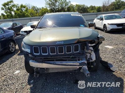 Piąte zdjęcie samochodu w środku: 2019 JEEP COMPASS LATITUDE VIN:3C4NJDBB2KT815282 - miniatura