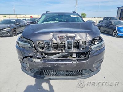 Piąte zdjęcie samochodu w środku: 2022 JEEP CHEROKEE LATITUDE LUX VIN:1C4PJMMX1ND553444 - miniatura