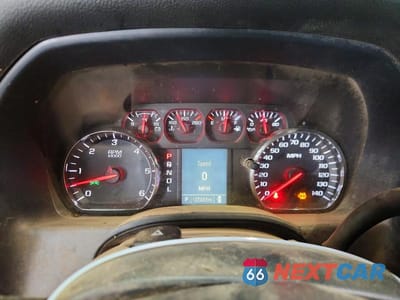 Zdjęcie 9 z 12 samochodu: 2018 CHEVROLET SILVERADO K1500 VIN:1GCVKNEH4JZ326800 - miniatura