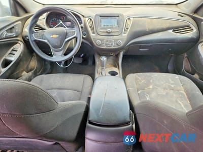 Zdjęcie 8 z 12 samochodu: 2018 CHEVROLET MALIBU LS VIN:1G1ZB5ST2JF222696 - miniatura