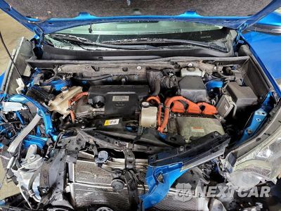 Zdjęcie 12 z 13 samochodu: 2018 TOYOTA RAV4 HYBRID XLE VIN:JTMRJREV4JD182440 - miniatura
