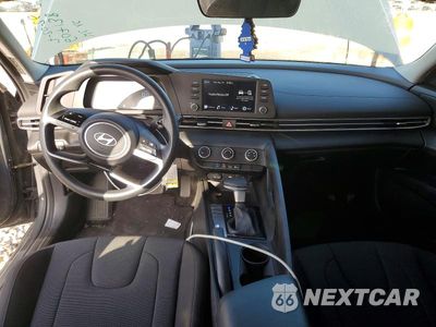 Zdjęcie 8 z 12 samochodu: 2025 HYUNDAI ELANTRA SE VIN:KMHLL4DG8SU088659 - miniatura