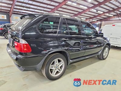 Trzecie zdjęcie samochodu z tyłu: 2005 BMW X5 4.4I VIN:5UXFB535X5LV18839 - miniatura
