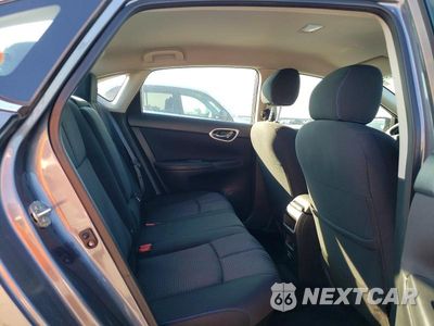 Zdjęcie 10 z 13 samochodu: 2019 NISSAN SENTRA SR VIN:3N1AB7AP9KY412559 - miniatura
