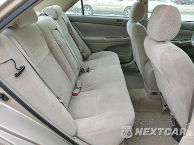 Zdjęcie 10 z 12 samochodu: 2003 TOYOTA CAMRY LE VIN:JTDBE32K330140994 - miniatura