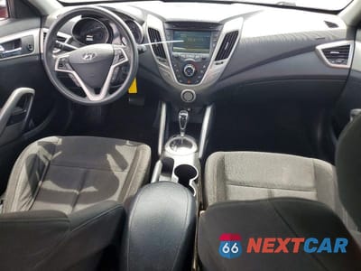 Zdjęcie 8 z 12 samochodu: 2016 HYUNDAI VELOSTER BASE VIN:KMHTC6AD9GU275728 - miniatura
