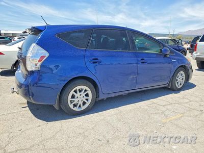Trzecie zdjęcie samochodu z tyłu: 2013 TOYOTA PRIUS V THREE VIN:JTDZN3EU7D3235943 - miniatura