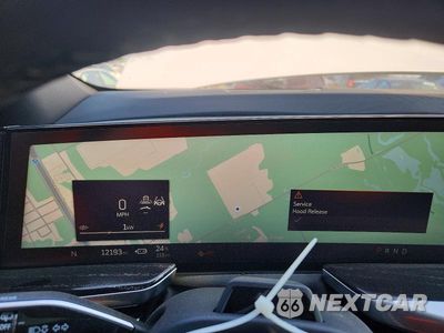 Zdjęcie 9 z 13 samochodu: 2026 CADILLAC ESCALADE IQ SPORT-1 VIN:1GYTEEKLXTU101878 - miniatura