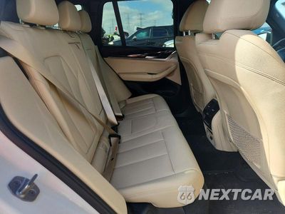 Zdjęcie 10 z 12 samochodu: 2021 BMW X3 XDRIVE30E VIN:5UXTS1C06M9G38541 - miniatura