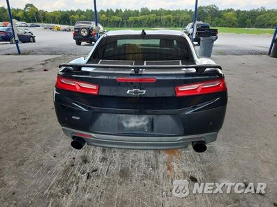 Zdjęcie 6 z 12 samochodu: 2017 CHEVROLET CAMARO SS VIN:1G1FH1R75H0177446 - miniatura