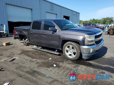 Czwarte zdjęcie samochodu z boku: 2016 CHEVROLET SILVERADO C1500 LT VIN:3GCPCREC2GG136763 - miniatura