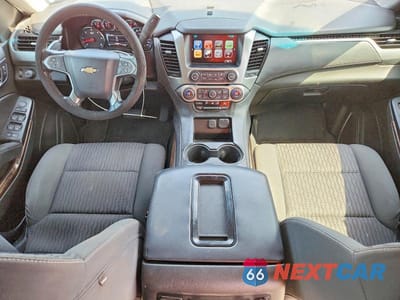 Zdjęcie 8 z 13 samochodu: 2017 CHEVROLET TAHOE C1500 LS VIN:1GNSCAKC3HR243393 - miniatura