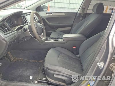 Zdjęcie 7 z 12 samochodu: 2018 HYUNDAI SONATA SE VIN:5NPE24AF4JH626018 - miniatura