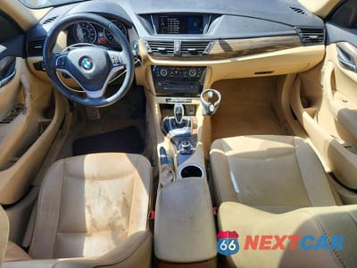 Zdjęcie 8 z 13 samochodu: 2014 BMW X1 SDRIVE28I VIN:WBAVM1C5XEVW50517 - miniatura
