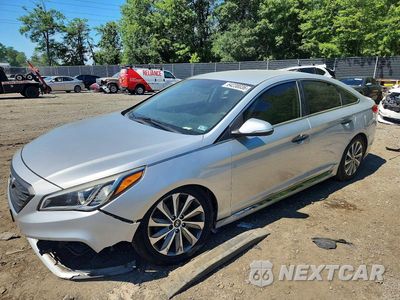 2015 HYUNDAI SONATA SPORT 5NPE34AF9FH095869 - główne zdjęcie licytacji z USA - miniatura