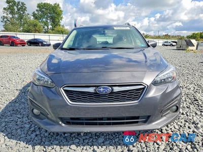 Piąte zdjęcie samochodu w środku: 2018 SUBARU IMPREZA PREMIUM VIN:4S3GTAB6XJ3745044 - miniatura