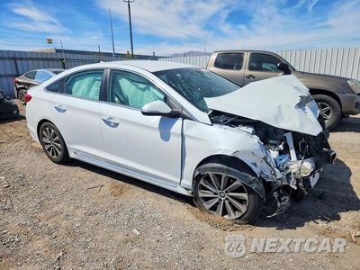 Czwarte zdjęcie samochodu z boku: 2015 HYUNDAI SONATA SPORT VIN:5NPE34AF4FH046966 - miniatura