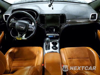 Zdjęcie 8 z 14 samochodu: 2017 JEEP GRAND CHEROKEE SRT-8 VIN:1C4RJFDJ6HC815937 - miniatura